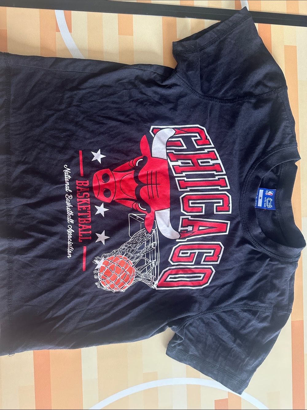 NBA Chicago Bulls Black Red Graphic Short Sleeve Tee